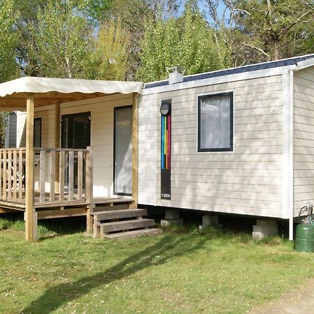 Camping De Kergo 플뢰멜 외부 사진
